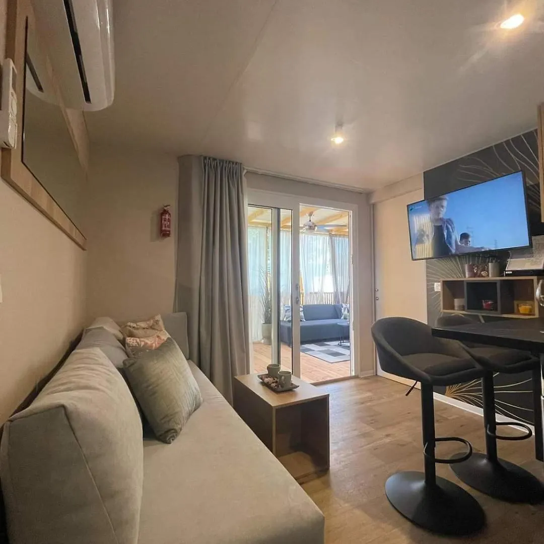 Mobile Home Ivana Biograd Na Moru Kemp