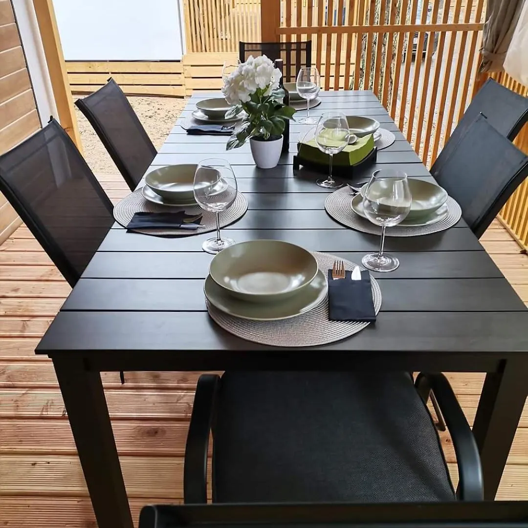 Kemp Mobile Home Ivana Biograd Na Moru
